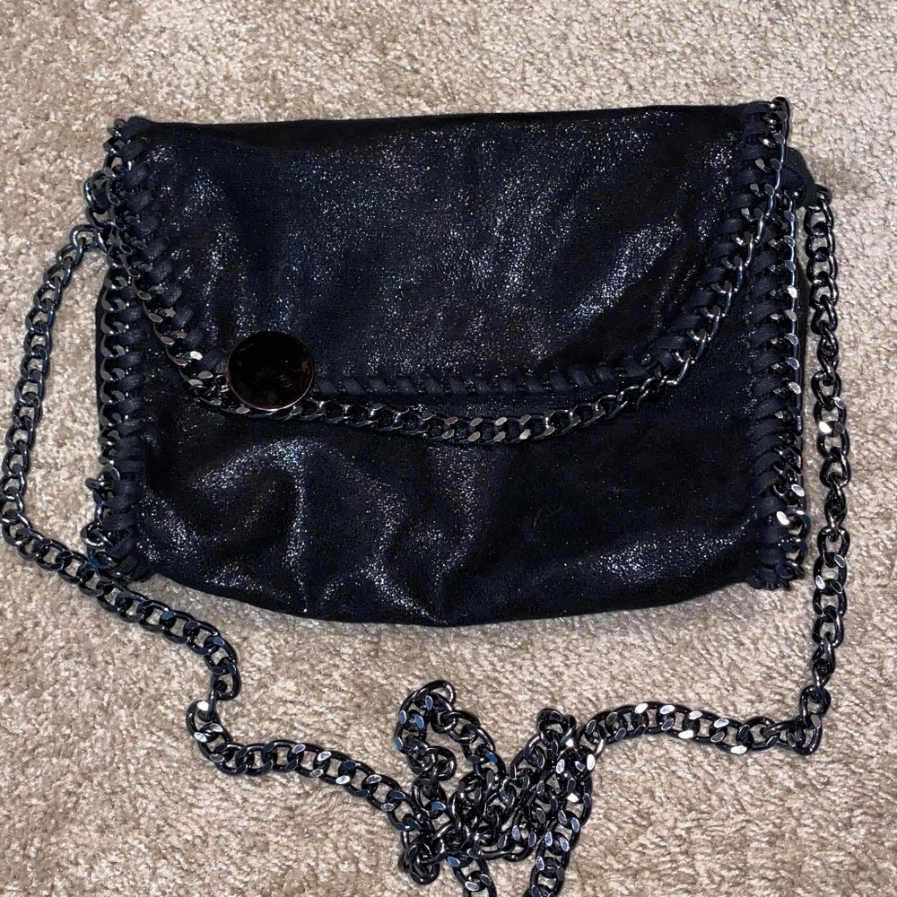 Black Alicia Crossbody